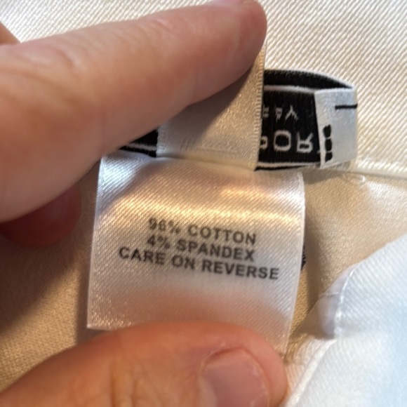 St. John sport by Marie gray White Pants with Navy Floral Design - Picture 11 of 11